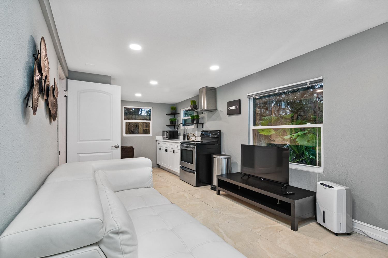Modern House In Clearwater With Access To A Shared Swimming Pool Lägenhet Safety Harbor Exteriör bild